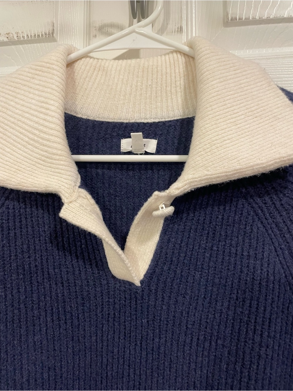 aerie Navy and Cream Ribbed Half-Placket Turtleneck Sweater - Picture 2 of 3